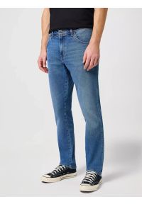 Wrangler - MESKIE SPODNIE WRANGLER TEXAS SLIM THE MARVERICK 112330696. Okazja: na co dzień. Styl: casual, klasyczny #1