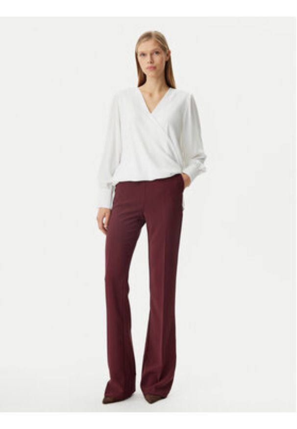 Rinascimento Bluzka CFC0122866003 Biały Regular Fit. Kolor: biały. Materiał: syntetyk