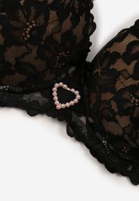 Renee - Czarno-Beżowy Koronkowy Biustonosz Ozdobiony Cyrkoniowym Sercem Bothilei. Kolor: czarny. Materiał: koronka. Wzór: aplikacja #7