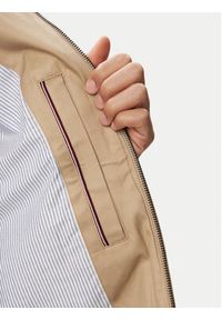 TOMMY HILFIGER - Tommy Hilfiger Kurtka przejściowa Classic Harrington MW0MW43468 Beżowy Regular Fit. Kolor: beżowy. Materiał: bawełna #5