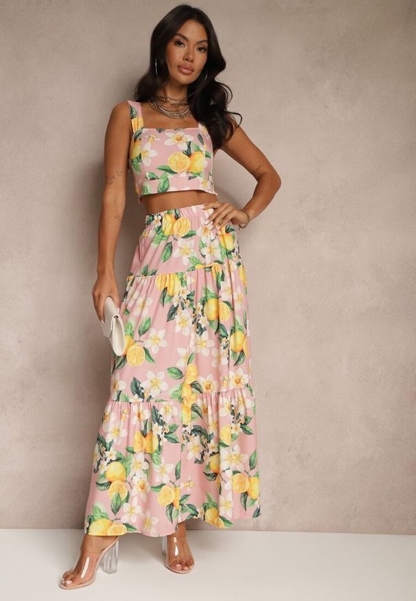 Renee - Różowy Komplet Top na Ramiączkach i Spódnica o Rozkloszowanym Kroju Madlaine. Kolor: różowy