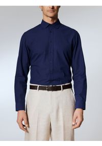 Reserved - Koszula regular fit - granatowy. Kolor: niebieski. Materiał: bawełna, tkanina #1