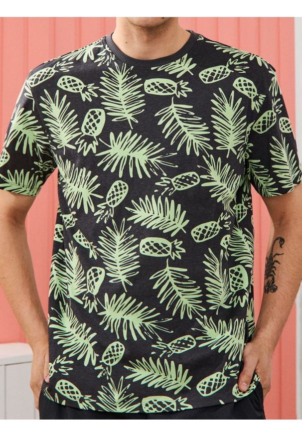 Sinsay - Koszulka z motywem allover - szary. Kolor: szary