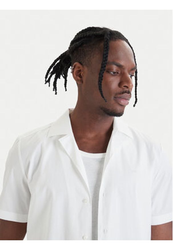 Hugo - HUGO Koszula Ellino 50560584 Biały Relaxed Fit. Kolor: biały. Materiał: bawełna