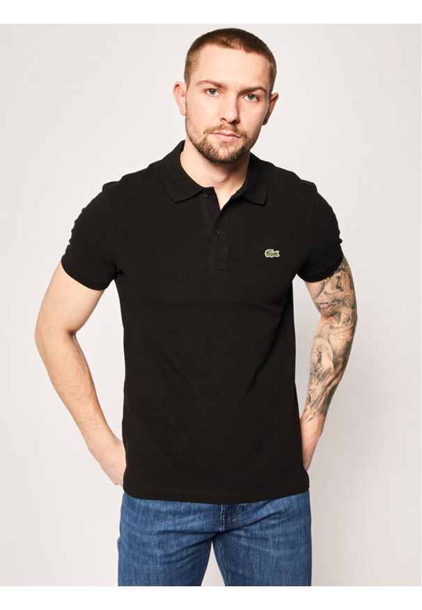 Lacoste Polo PH4012 Czarny Slim Fit. Typ kołnierza: polo. Kolor: czarny. Materiał: bawełna