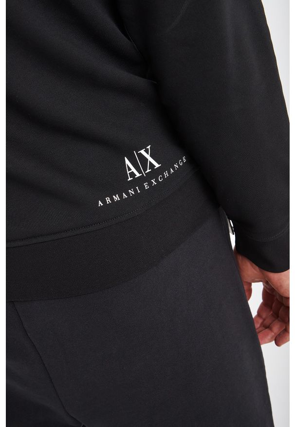 Armani Exchange - BLUZA ARMANI EXCHANGE. Typ kołnierza: kaptur. Długość: długie. Wzór: napisy, haft