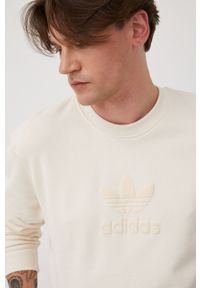 adidas Originals bluza bawełniana HK2794 męska kolor beżowy z aplikacją. Kolor: beżowy. Materiał: bawełna. Wzór: aplikacja #2
