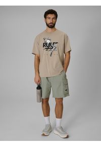 4f - 4F T-shirt loose z nadrukiem męski - beżowy M. Okazja: na co dzień. Kolor: beżowy. Materiał: dzianina, bawełna, materiał. Wzór: nadruk. Styl: casual #2