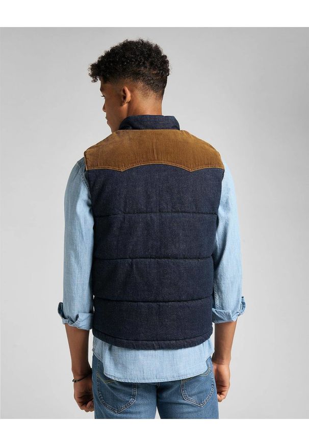 Lee - LEE PADDED VEST MĘSKA KAMIZELKA JEANSOWA PUCHOWA RINSE L89VPL36 112141030. Materiał: puch, jeans