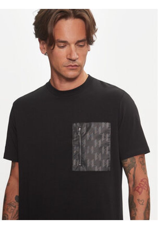 Karl Lagerfeld - KARL LAGERFELD T-Shirt 755080 544221 Czarny Regular Fit. Typ kołnierza: dekolt w karo. Kolor: czarny. Materiał: bawełna