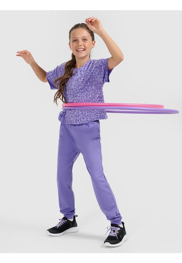 4f - 4F Crop-top sportowy szybkoschnący dziewczęcy - fioletowy 134/140 (8-10 lat). Kolor: fioletowy. Sezon: lato. Styl: sportowy