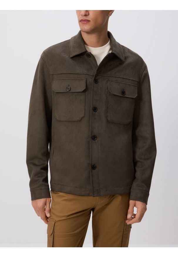 Reserved - Koszula z imitacji zamszu - zielony. Kolor: zielony. Materiał: zamsz