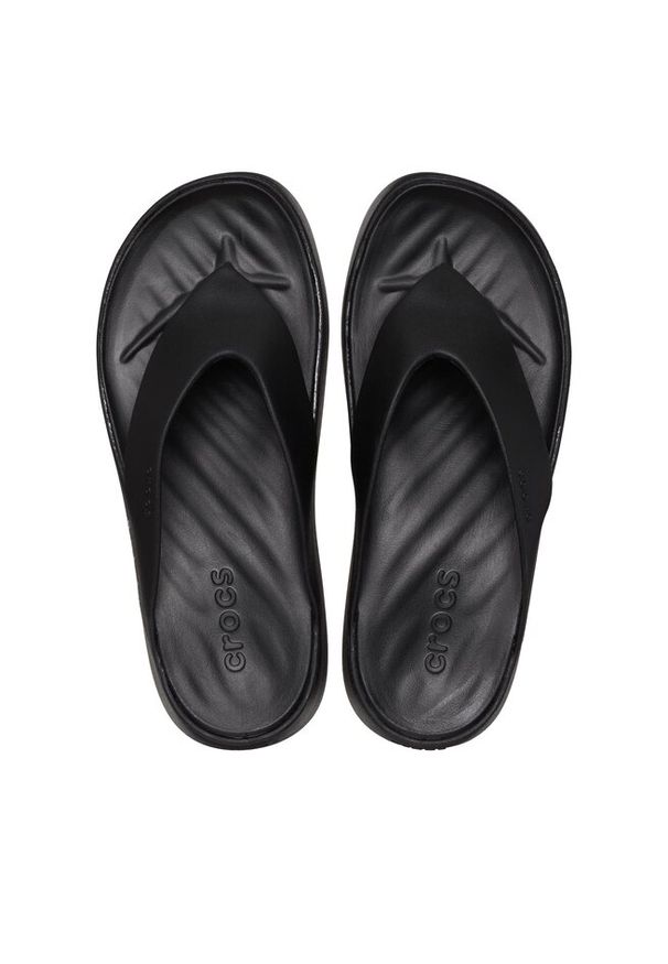 Japonki Crocs. Kolor: czarny. Obcas: na platformie