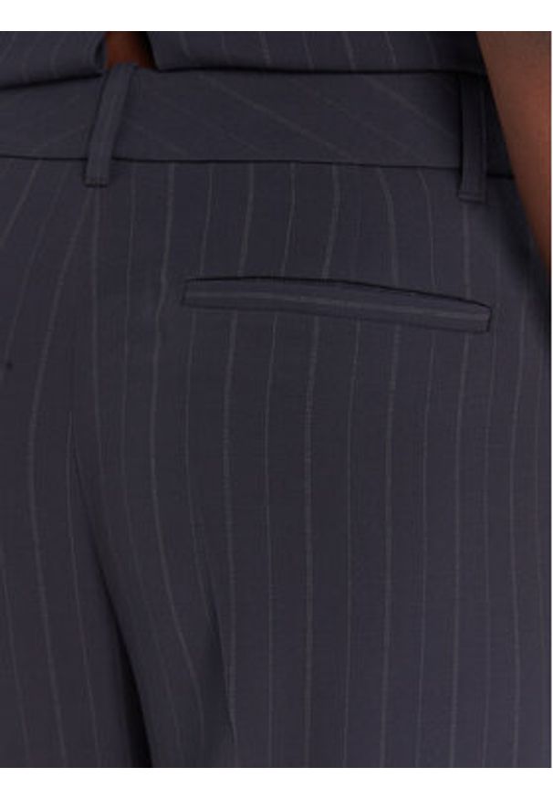 BOSS Spodnie palazzo Tiana4 50548479 Granatowy Regular Fit. Kolor: niebieski. Materiał: wiskoza