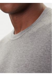 Calvin Klein Sweter LV040BM343 Szary Regular Fit. Kolor: szary. Materiał: bawełna