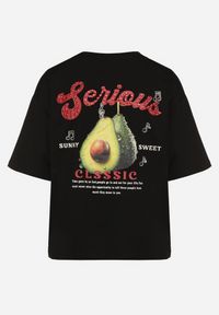 Born2be - Czarny T-shirt z Bawełną i Motywem Awokado Addixa. Okazja: na co dzień. Kolor: czarny. Materiał: bawełna. Styl: klasyczny, casual #5