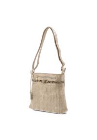 Torebka damska Rieker, z tekstylnego materiału o plecionej strukturze z regulowanym paskiem na ramię praktyczną kieszenią z przodu i lekką wygodną fo. Kolor: beżowy. Wzór: motyw zwierzęcy. Sezon: lato. Materiał: skórzane. Styl: wakacyjny, casual, elegancki. Rodzaj torebki: na ramię #3