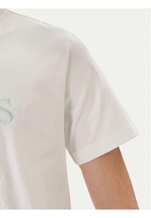Guess T-Shirt M6GI17 K3038 Biały Regular Fit. Kolor: biały. Materiał: bawełna
