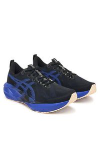 Asics Buty do biegania Novablast 5 1011B974 Czarny. Kolor: czarny. Materiał: mesh #5