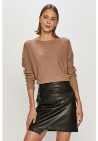 Brave Soul Sweter damski kolor beżowy. Okazja: na co dzień. Kolor: beżowy. Długość rękawa: długi rękaw. Długość: długie. Styl: casual #1