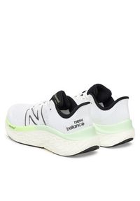 New Balance Buty do biegania Kaiha Road MKAIRCV1 Biały. Kolor: biały. Materiał: materiał #3