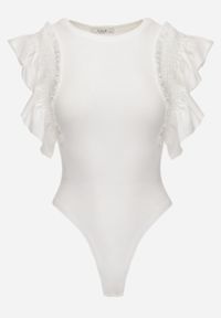 Renee - Białe Eleganckie Body z Bawełny z Zapięciem na Napy Wykończone Falbankami Iilines. Okazja: na co dzień, do pracy. Typ kołnierza: kołnierz z falbankami. Kolor: biały. Materiał: bawełna. Długość rękawa: krótki rękaw. Długość: krótkie. Styl: elegancki #7