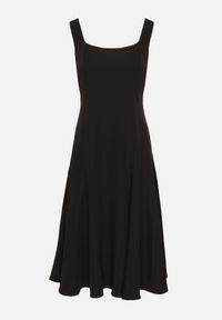 Born2be - Czarna Klasyczna Sukienka o Rozkloszowanym Kroju Delure. Okazja: na imprezę. Typ kołnierza: dekolt kwadratowy. Kolor: czarny. Wzór: aplikacja. Styl: klasyczny #3