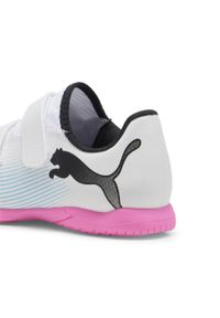 Buty piłkarskie dla dzieci Puma Future 7 Play It Jr. Zapięcie: rzepy. Kolor: wielokolorowy, czarny, różowy. Materiał: syntetyk, materiał. Szerokość cholewki: normalna. Sport: piłka nożna