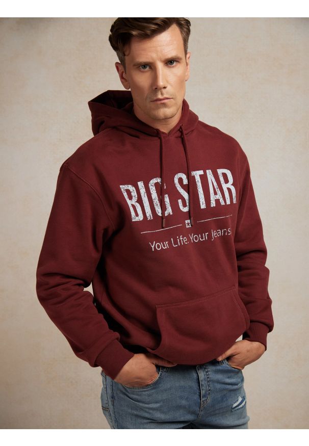 Big-Star - Bluza męska z kapturem z logo BIG STAR bordowa Ashlyno 604. Okazja: na co dzień, na spacer. Typ kołnierza: kaptur. Kolor: czerwony. Materiał: materiał. Styl: klasyczny, casual