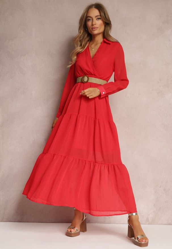 Renee - Czerwona Sukienka z Kopertowym Dekoltem i Plecionym Paskiem Velo. Kolor: czerwony. Materiał: tkanina. Typ sukienki: kopertowe