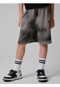 4f - 4F Spodenki dresowe chłopięce - czarne 122/128 (6-8 lat). Okazja: na co dzień, na uczelnię. Kolor: czarny. Materiał: dresówka. Sezon: lato. Styl: casual #2