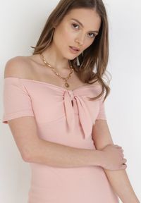 Born2be - Jasnoróżowa Sukienka Bolimei. Kolor: różowy. Materiał: bawełna. Długość rękawa: krótki rękaw. Wzór: gładki. Sezon: lato. Długość: mini #2