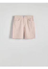 Reserved - Jeansowe szorty regular fit - różowy. Kolor: różowy. Materiał: jeans