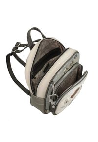 Plecak damski Anekke, z dekoracyjnym nadrukiem i metalowym logo zapinany na zamek z wygodną rączką regulowanymi szelkami oraz ozdobnym brelokiem, sza. Kolor: szary. Materiał: materiał. Wzór: nadruk. Styl: casual, elegancki #3