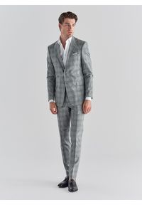 Pako Lorente - PAKO LORENTE – Szare spodnie garniturowe P21WF-6G-070-S. Okazja: na komunię. Kolor: szary. Wzór: kratka. Sezon: lato. Styl: elegancki