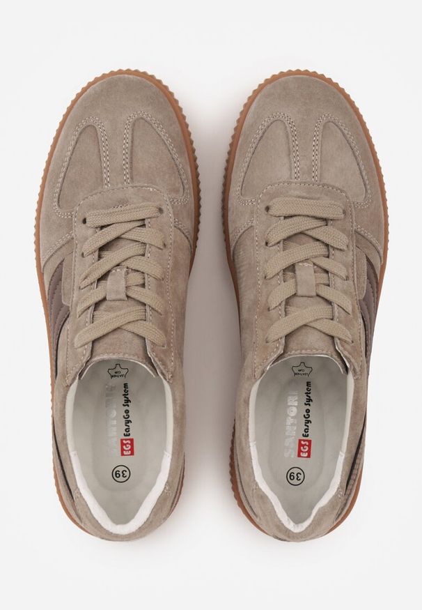 Renee - Beżowe Sneakersy Kultowe Tenisówki z Zamszu Naturalnego ze Skórzaną Wkładką Rionae. Okazja: na randkę, na co dzień. Kolor: beżowy. Materiał: skóra, zamsz