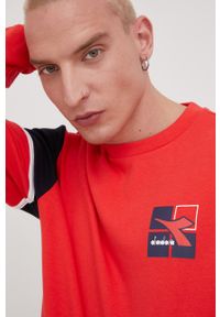 Diadora bluza męska kolor czerwony z nadrukiem. Kolor: czerwony. Materiał: bawełna. Wzór: nadruk
