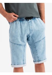 Ombre Clothing - Krótkie jeansowe spodenki męskie z ozdobnymi przeszyciami - jasnoniebieskie V2. Okazja: na co dzień. Kolor: niebieski. Materiał: jeans. Długość: krótkie. Styl: wakacyjny, casual