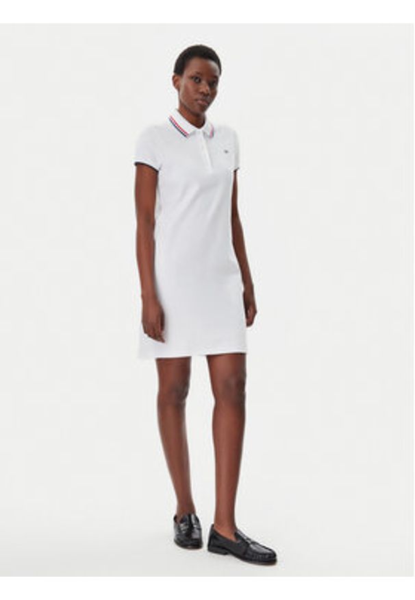 TOMMY HILFIGER - Tommy Hilfiger Sukienka codzienna WW0WW45532 Biały Regular Fit. Okazja: na co dzień. Kolor: biały. Materiał: bawełna. Typ sukienki: proste. Styl: casual