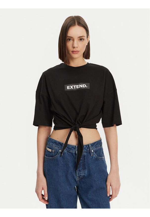 only - ONLY T-Shirt Serena 15343356 Czarny Regular Fit. Kolor: czarny. Materiał: bawełna