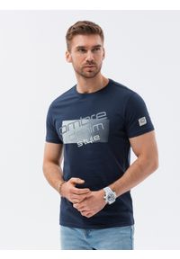 Ombre Clothing - T-shirt męski bawełniany z nadrukiem - granatowy V3 S1749 - XL. Kolor: niebieski. Materiał: bawełna. Długość rękawa: krótki rękaw. Długość: krótkie. Wzór: nadruk. Styl: klasyczny