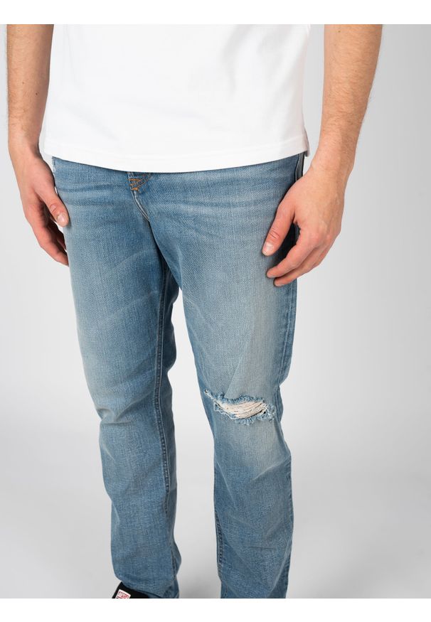 Diesel Jeansy "D-Fining" | A03573-09E17 | Mężczyzna | Niebieski. Okazja: na co dzień. Kolor: niebieski. Sezon: lato. Styl: elegancki, casual, klasyczny