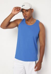 Born2be - Niebieska Klasyczna Bawełniana Koszulka Zivea. Okazja: na co dzień. Kolor: niebieski. Materiał: bawełna. Wzór: aplikacja. Styl: klasyczny #4