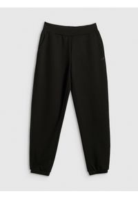 4f - 4F Spodnie dresowe joggery damskie - czarne XXL. Stan: podwyższony. Kolor: czarny. Materiał: dresówka #1