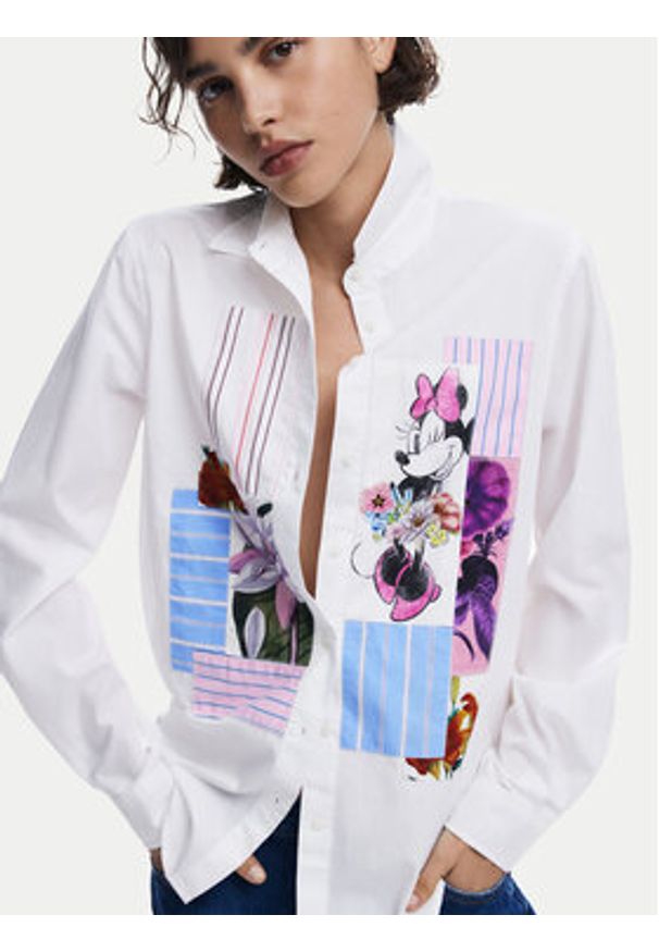 Desigual Koszula Flowers Minnie 25SWCW24 Biały Regular Fit. Kolor: biały. Materiał: bawełna