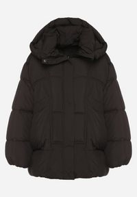 Born2be - Czarna Pikowana Kurtka o Kroju Oversize z Kapturem Galandia. Okazja: na spacer, na co dzień. Typ kołnierza: kaptur. Kolor: czarny. Materiał: jeans, poliester. Styl: casual, elegancki #6