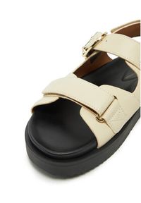 TOMMY HILFIGER - Tommy Hilfiger Sandały Leather Sporty Sandal FW0FW08799 Écru. Materiał: skóra. Styl: sportowy