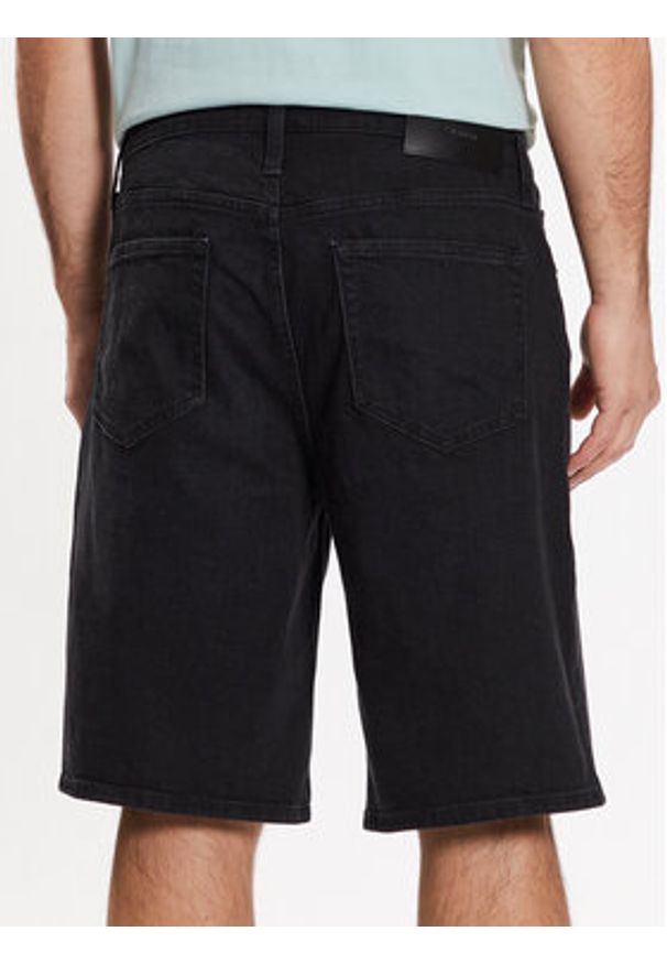 Calvin Klein Szorty jeansowe K10K110993 Czarny Relaxed Fit. Kolor: czarny. Materiał: bawełna, jeans