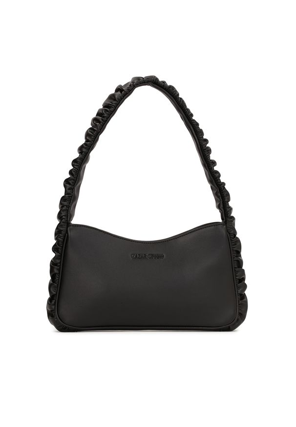 Kazar - Czarna skórzana torebka baguette z falbanką. Kolor: czarny. Wzór: aplikacja. Materiał: skórzane. Rodzaj torebki: na ramię
