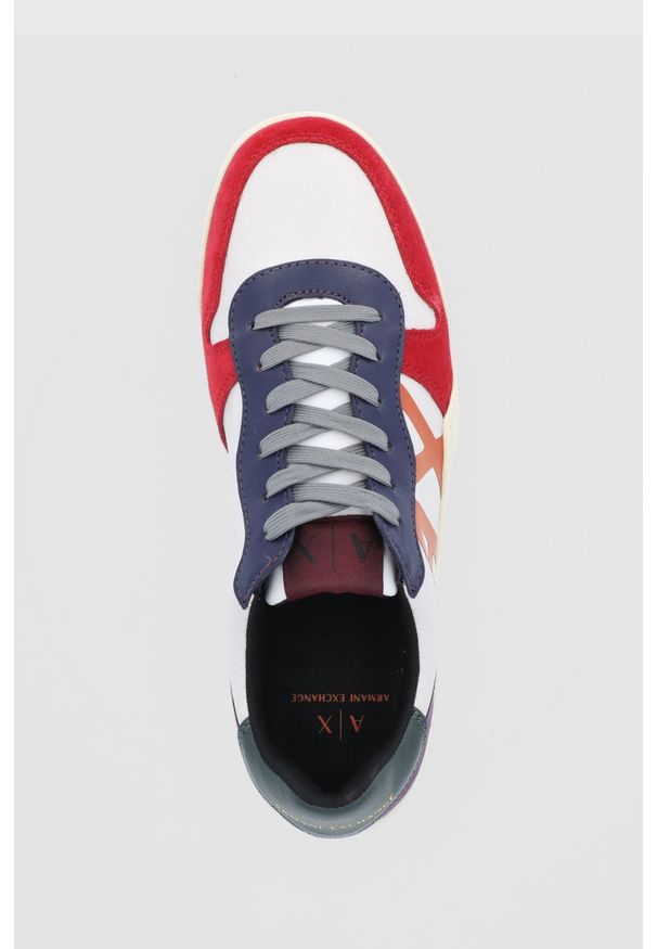 Armani Exchange Buty. Nosek buta: okrągły. Zapięcie: sznurówki. Materiał: guma